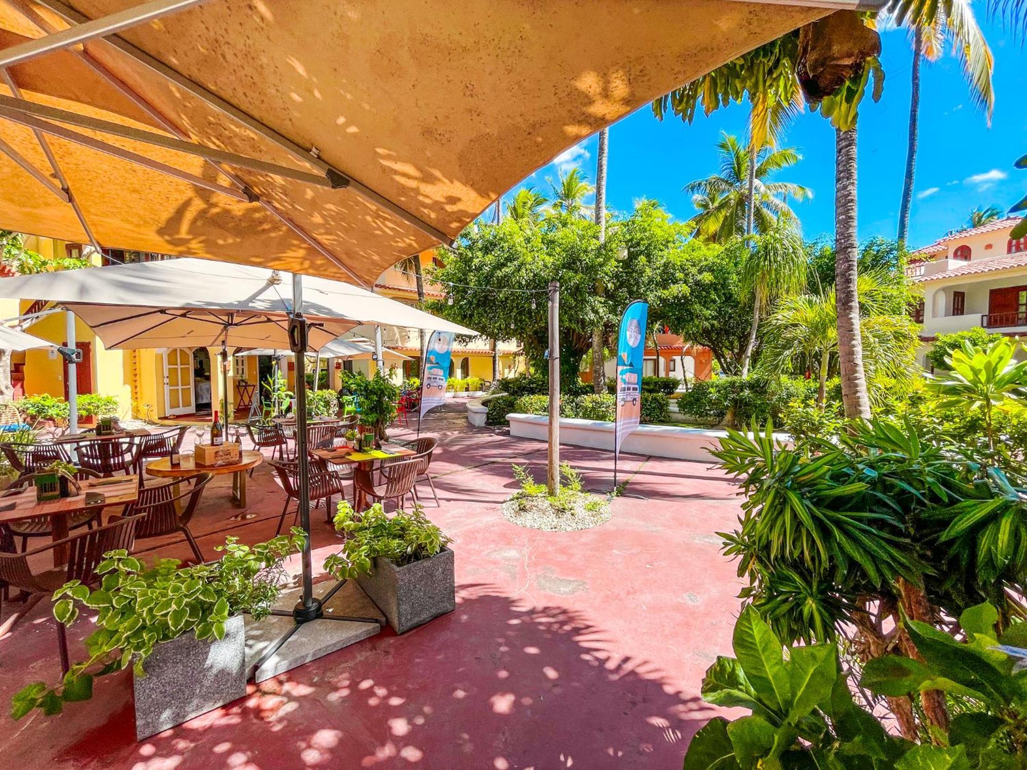 Caribbean Rooftop Pool Ducassi Club & 5* Punta Cana