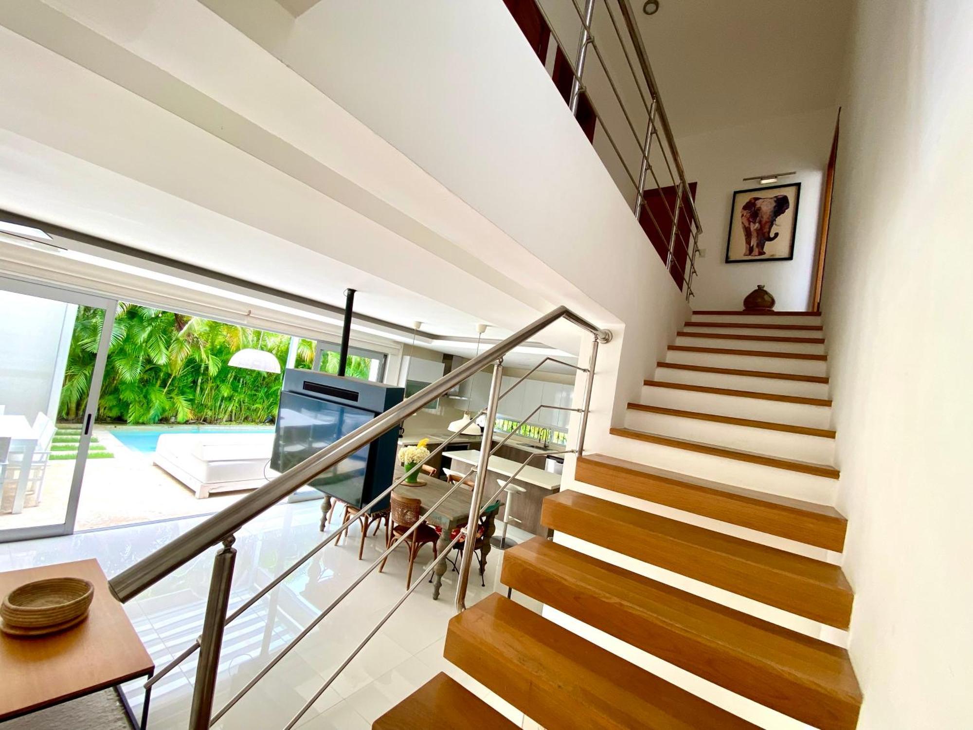 Luxury Pool And Bbq In San Juan Lakes Colales Rd Villa *