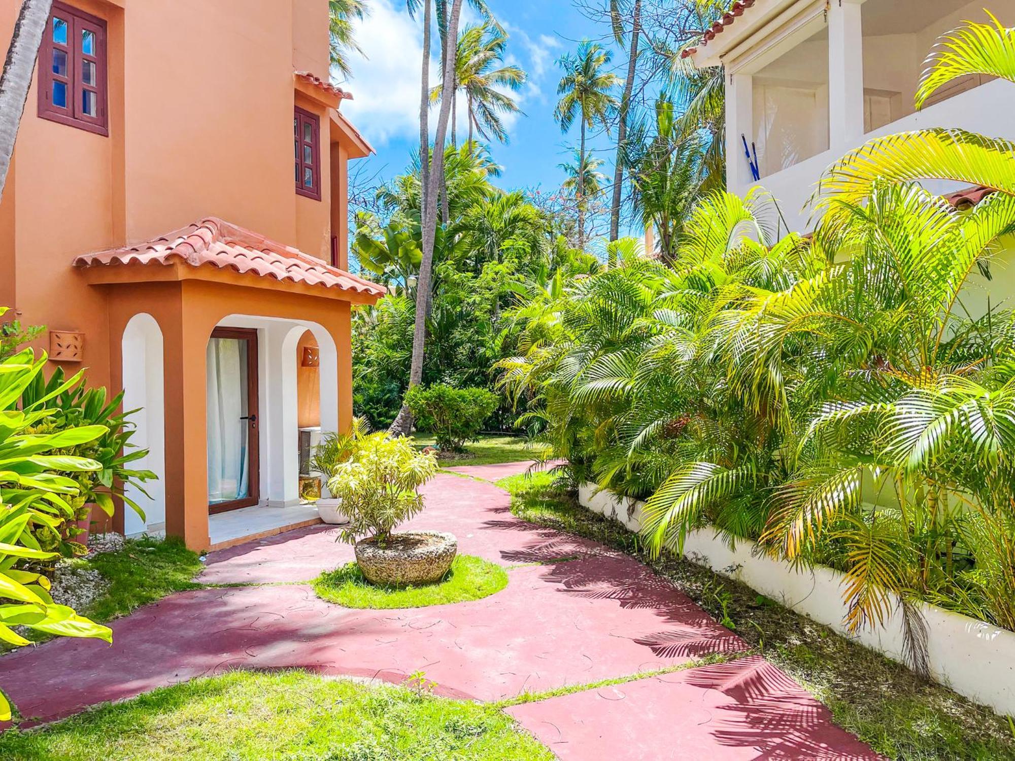Caribbean Pool Vacation Wifi Club & Hotel 5*
