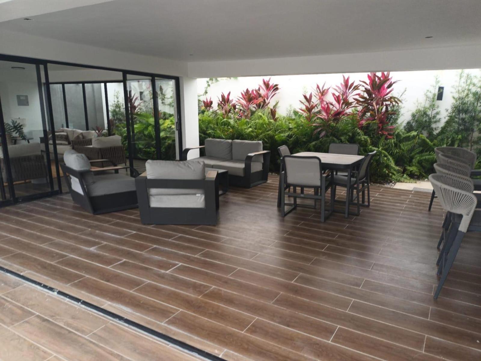 Residencial La Palmera *