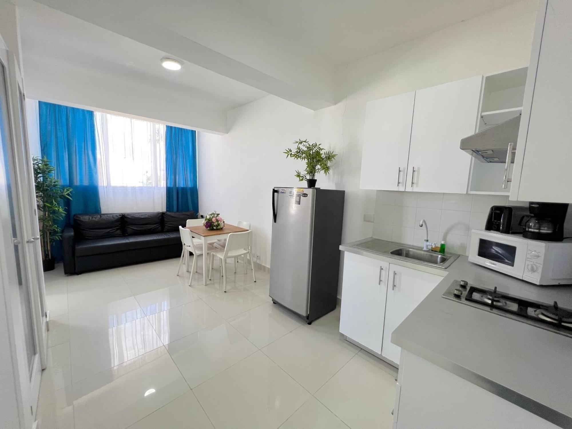Caribbean Deluxe With Rooftop Pool And - Playa Corales