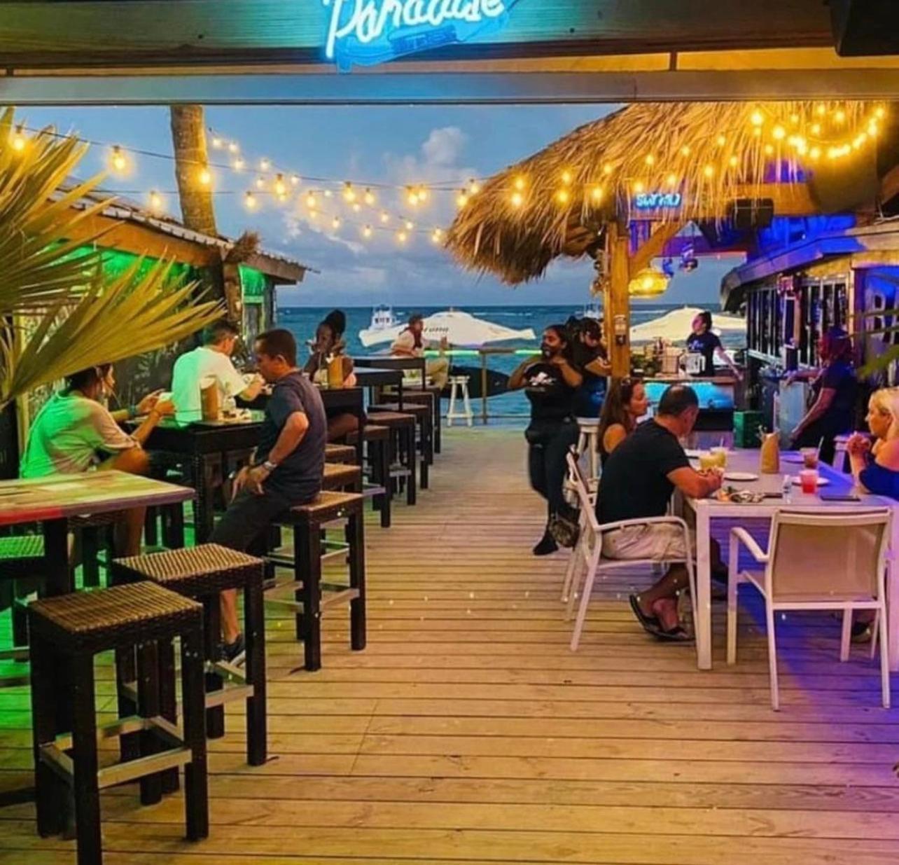 Apartahotel Caribbean Deluxe With Rooftop Pool And - Playa Corales