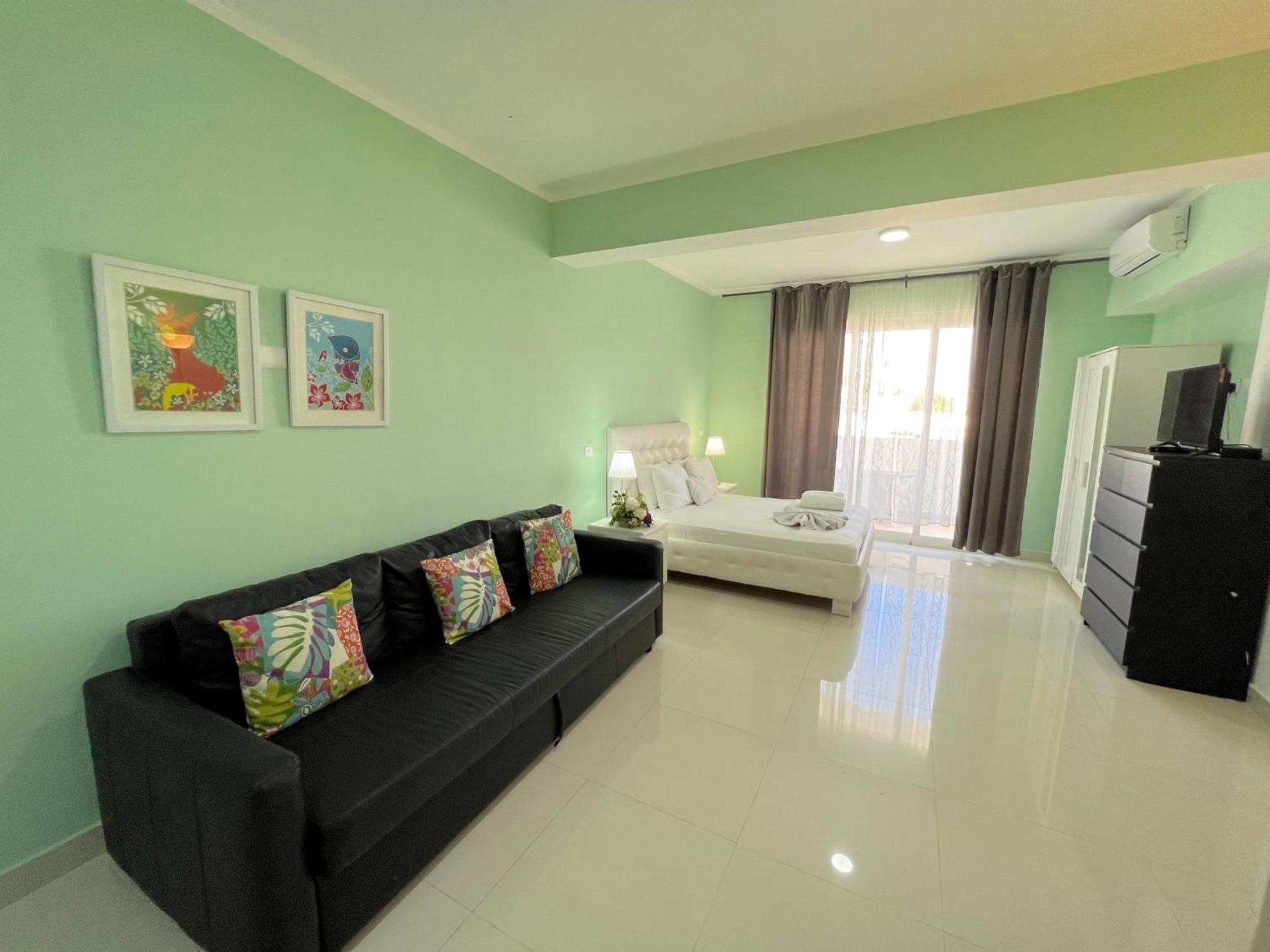 Apartahotel Caribbean Deluxe With Rooftop Pool And - Playa Corales Punta Cana