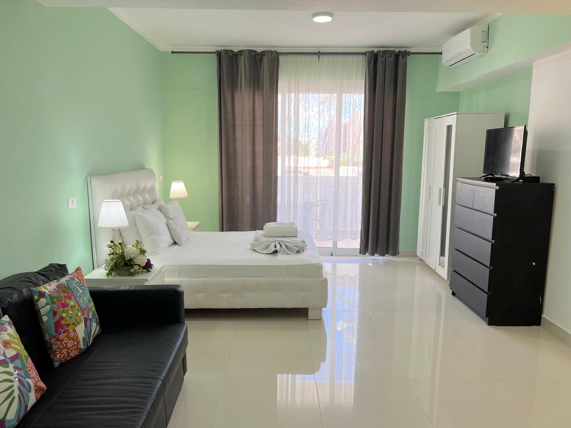 Caribbean Deluxe With Rooftop Pool And - Playa Corales 5*