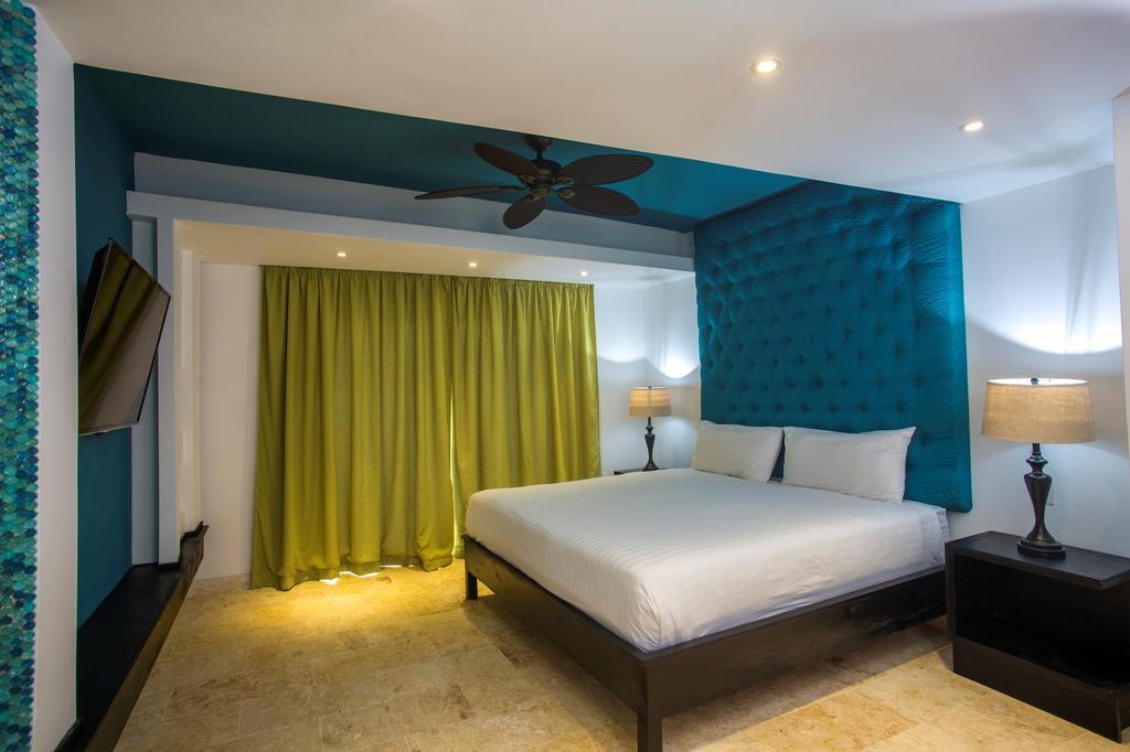 Chateau Del Mar Ocean