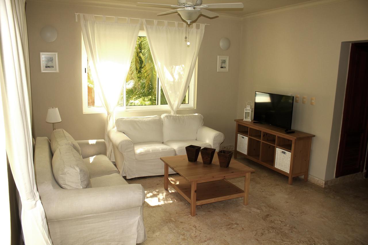 Los Corales Apartamento *