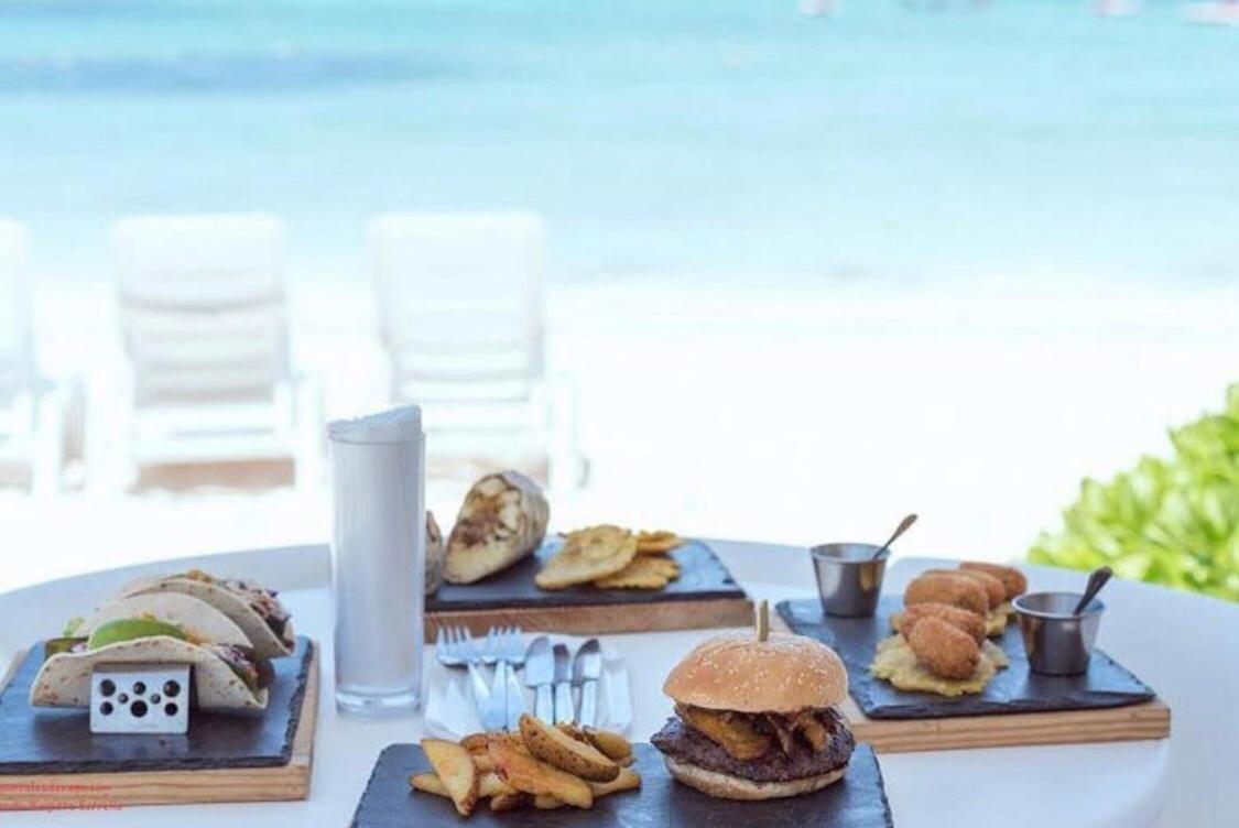 Soriano Boutique Private Beach Pensión 3*
