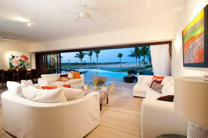 Las Golondrinas Punta Cana
