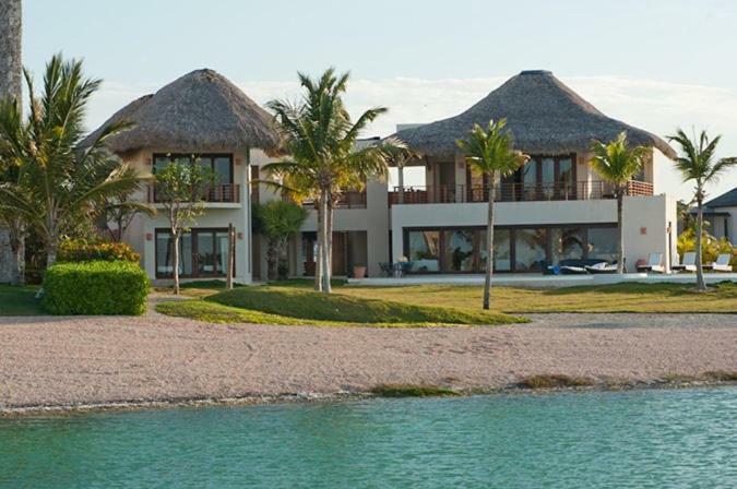Las Golondrinas Villa