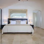 7Br Villa Next To Beach Punta Cana