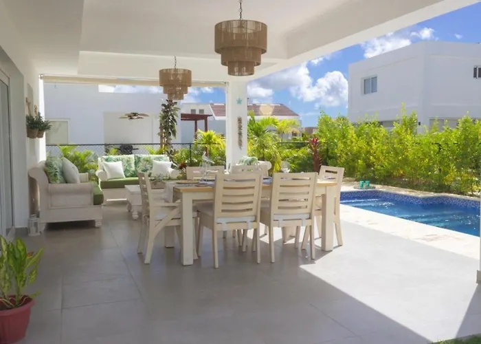 Dream Villa With Pool & Garden View In Vista Cana