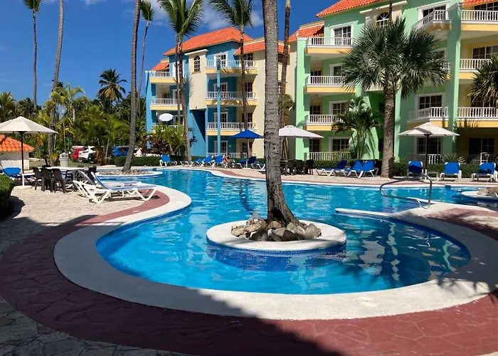 Palm Suites E-6-Two-Level Apartment With A View Of The Pool