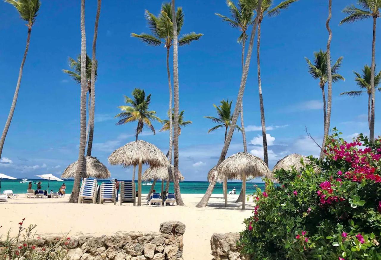 Beachfront Ocean View 8 People Wifi Pickup Villa