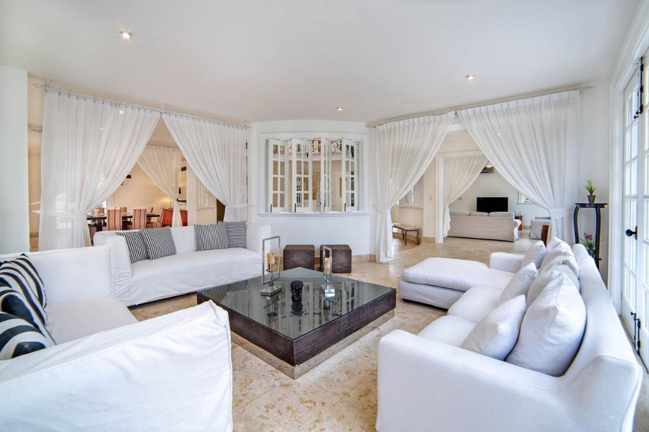 Paradise Luxury With Huge Pool And Jacuzzi Apartamento *