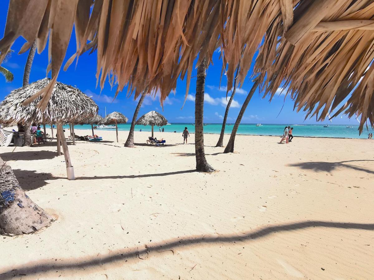 Beachfront Ocean View 8 People Wifi Pickup
