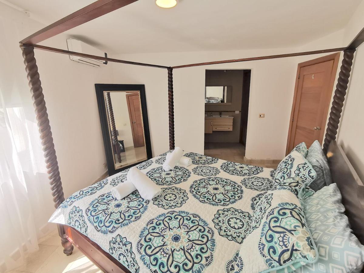 Villa Beachfront Ocean View 8 People Wifi Pickup *