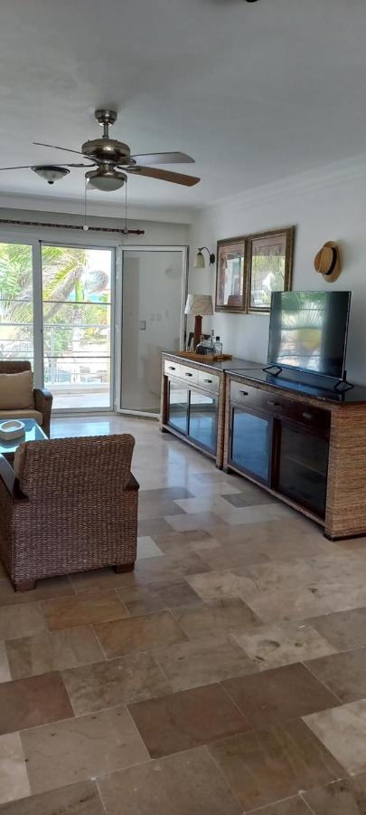 Habitación en casa particular Just Over The Beach-adults Only *