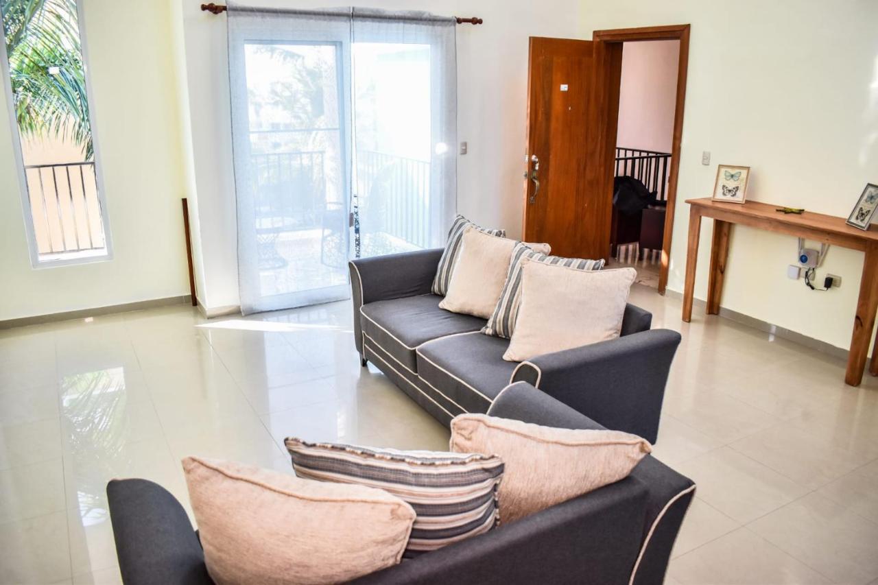 hostal palmas de punta cana f2 *