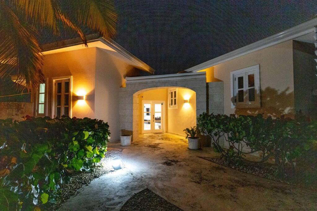 Rosada Cocotal Golf View Brand New Furniture!! Villa Punta Cana