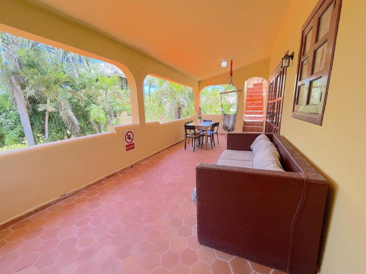 Beachfront Ocean View 8 People Wifi Pickup