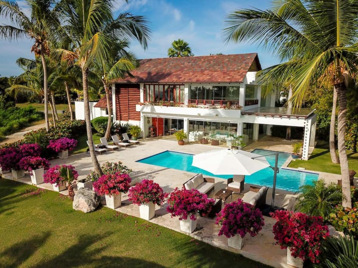 Casa Crystal Luxury Golf Front With Staff Pool Villa *