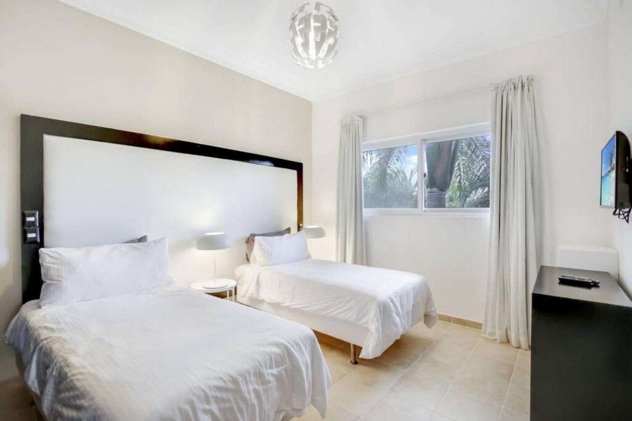Cocotal Mansion Chef Butler Maids 2 Pools Jacuzzi Gym