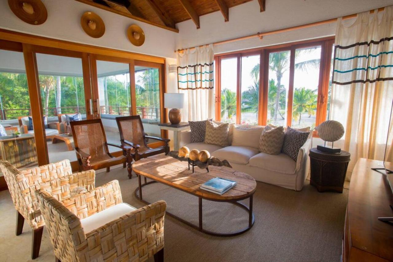 Casa Crystal Luxury Golf Front With Staff Pool *