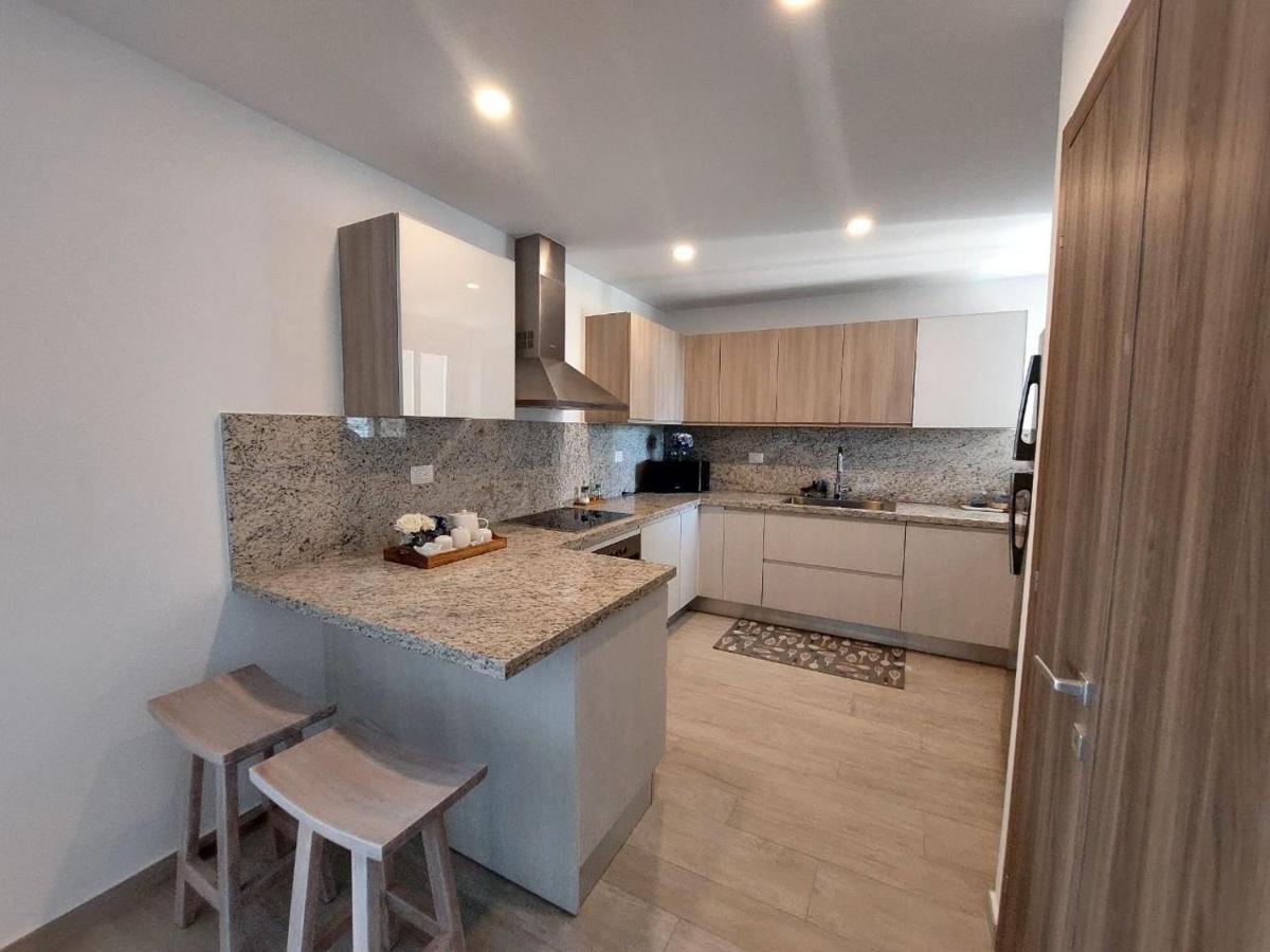 Beach-style 2br Across From Hard Rock Apartamento Punta Cana