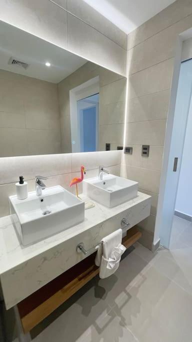 Apartamento Tropical Deluxe 2 Bedroom Unit With Jacuzzi Punta Cana