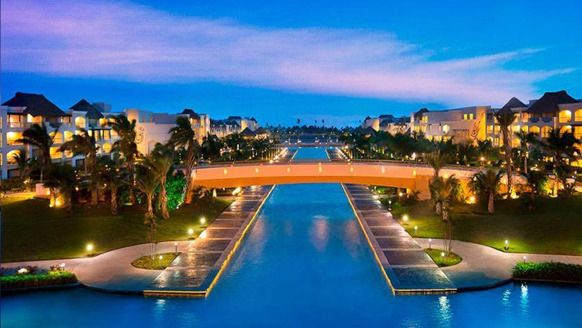 Apartahotel Cana Brava Residences