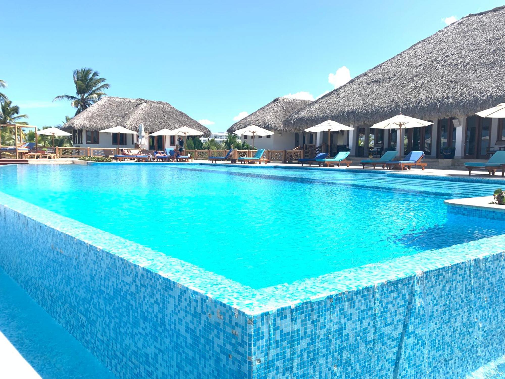 Apartahotel Cana Brava Residences *