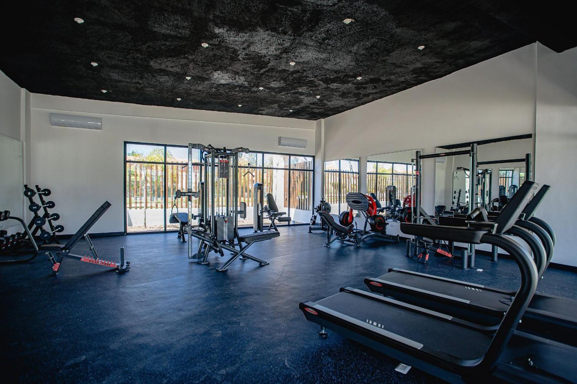 Cerca De La Playa Con Piscina Y Gimnasio *