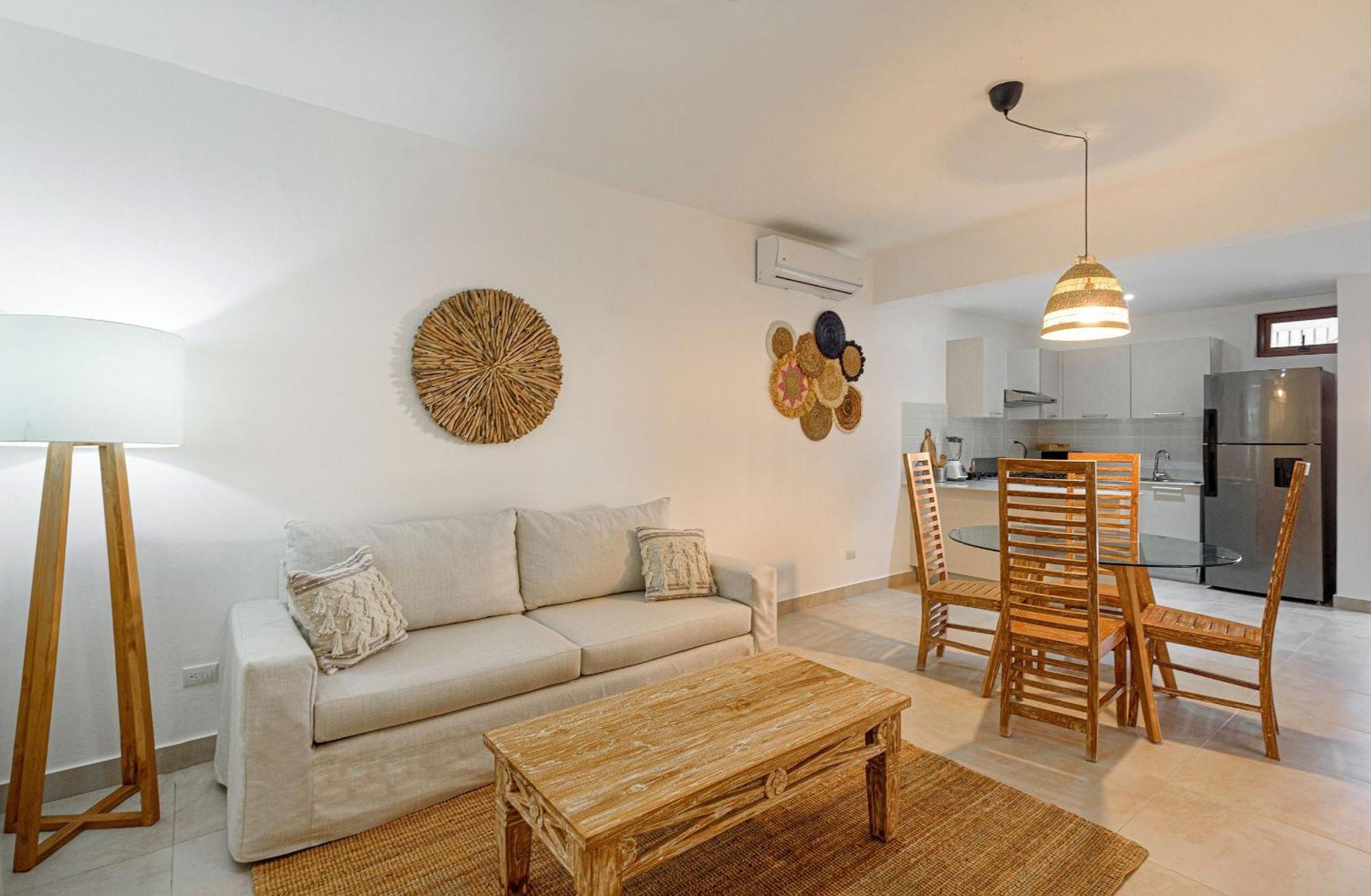 Cerca De La Playa Con Piscina Y Gimnasio Apartamento