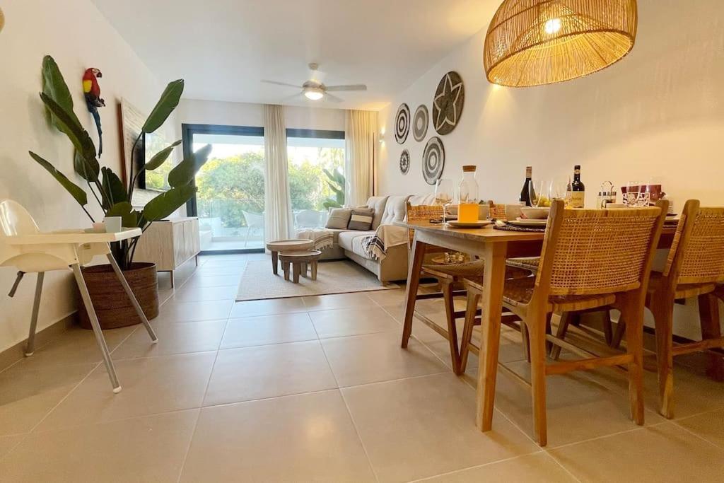 Apartamento Tropical Deluxe 2 Bedroom Unit With Jacuzzi Punta Cana