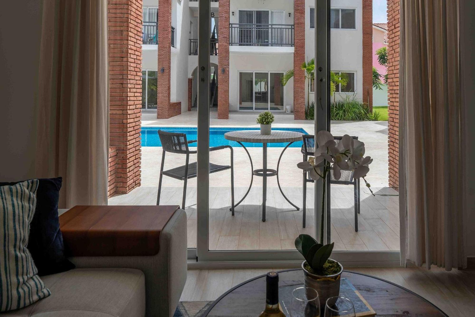 Charming 2bdr Pool View Walking To Bavaro Punta Cana