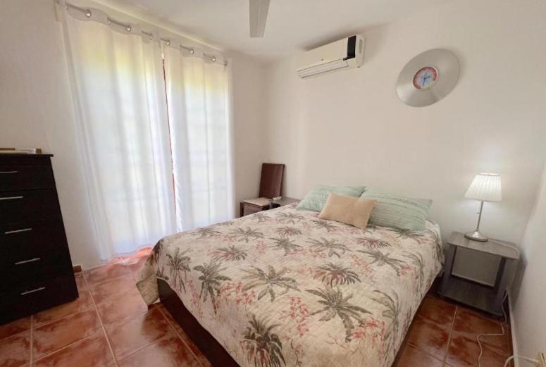 & Los Corales Beach, Pool, Beach Club&spa Apartment
