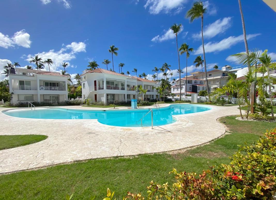 & Los Corales Beach, Pool, Beach Club&spa Apartment