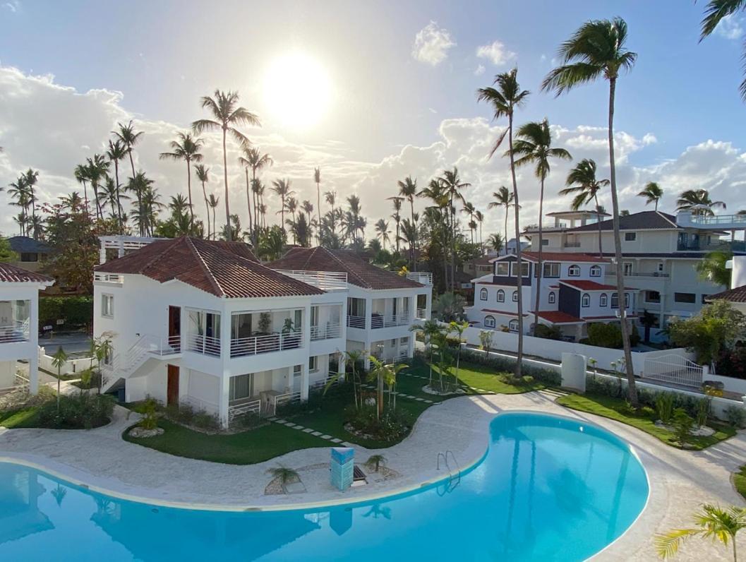 & Los Corales Beach, Pool, Beach Club&spa Apartment
