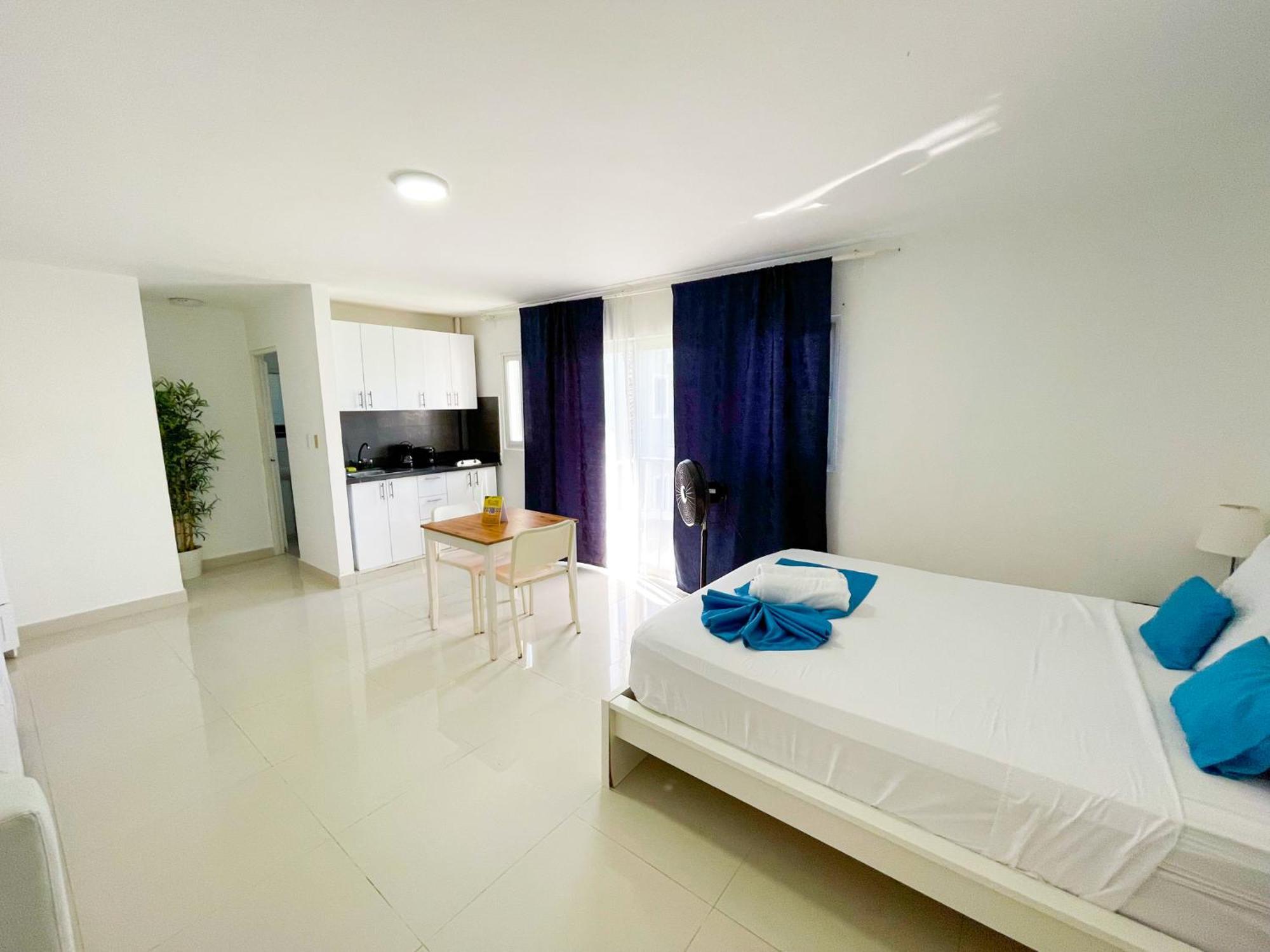 Hotel Los Corales Tropicana Adventure Bavaro Beach Pool & Spa 5*