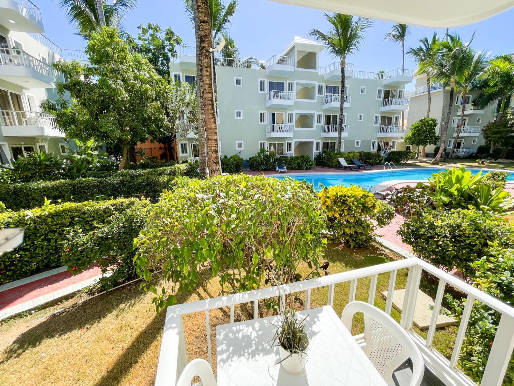 Los Corales Tropicana Adventure Bavaro Beach Pool & Spa Hotel Punta Cana