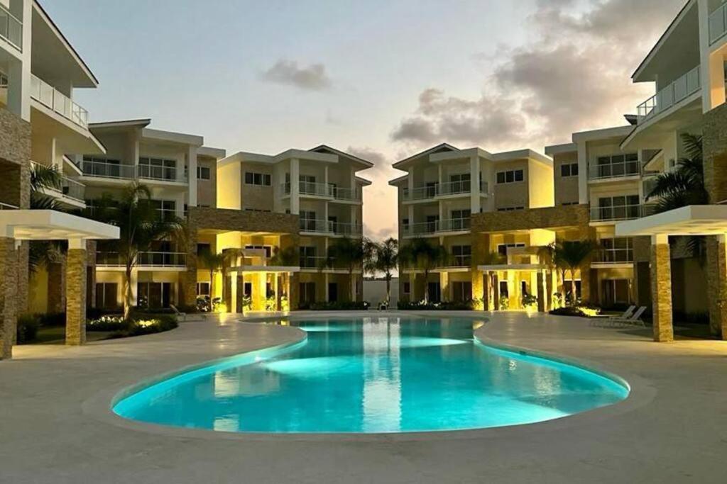 Apartamento Paseo Playa Coral A-301 Punta Cana