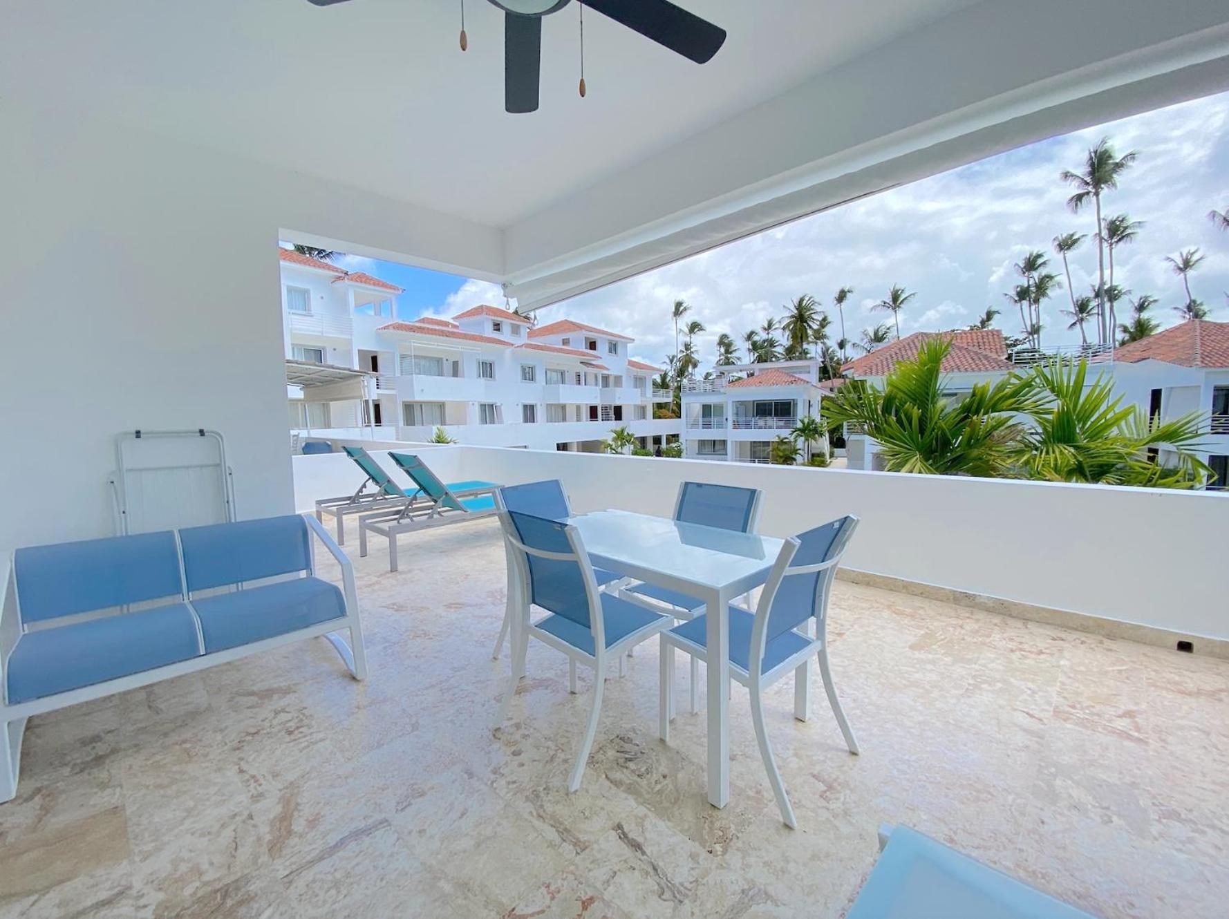 Hotel Los Corales And - Beach Club, Spa, Restaurants