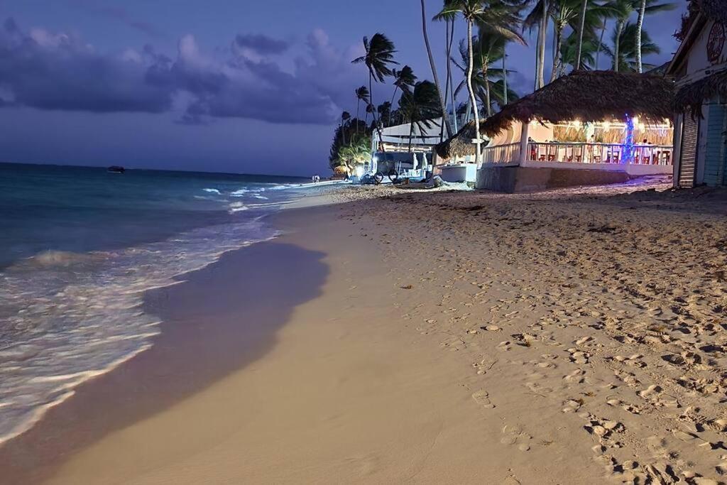 !!!new !!!charming 2-2 Penthouse 2- 3 Min Walking To Bavaro Beach, El Cortecito- Solo A 2- 3 Min Caminando De La Playa Apartamento Punta Cana