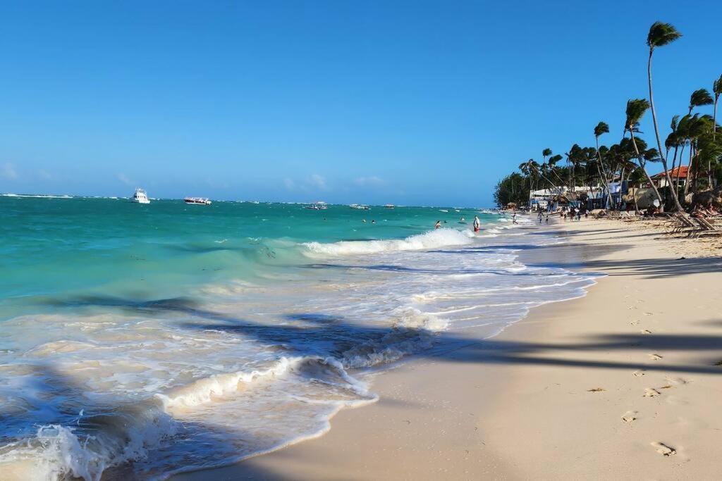 Apartamento !!!new !!!charming 2-2 Penthouse 2- 3 Min Walking To Bavaro Beach, El Cortecito- Solo A 2- 3 Min Caminando De La Playa *