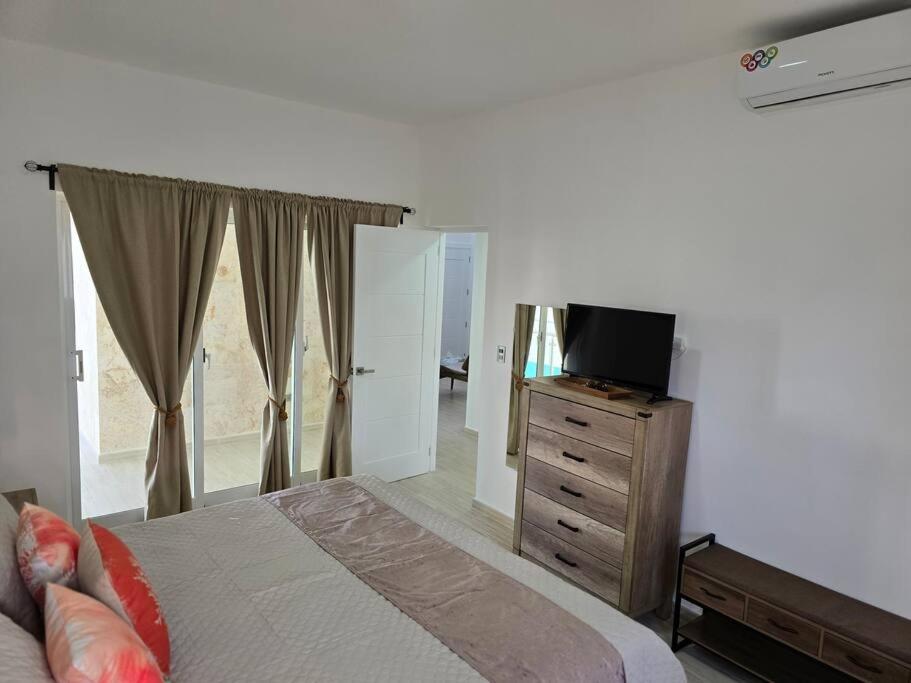 Apartamento !!!new !!!charming 2-2 Penthouse 2- 3 Min Walking To Bavaro Beach, El Cortecito- Solo A 2- 3 Min Caminando De La Playa Punta Cana