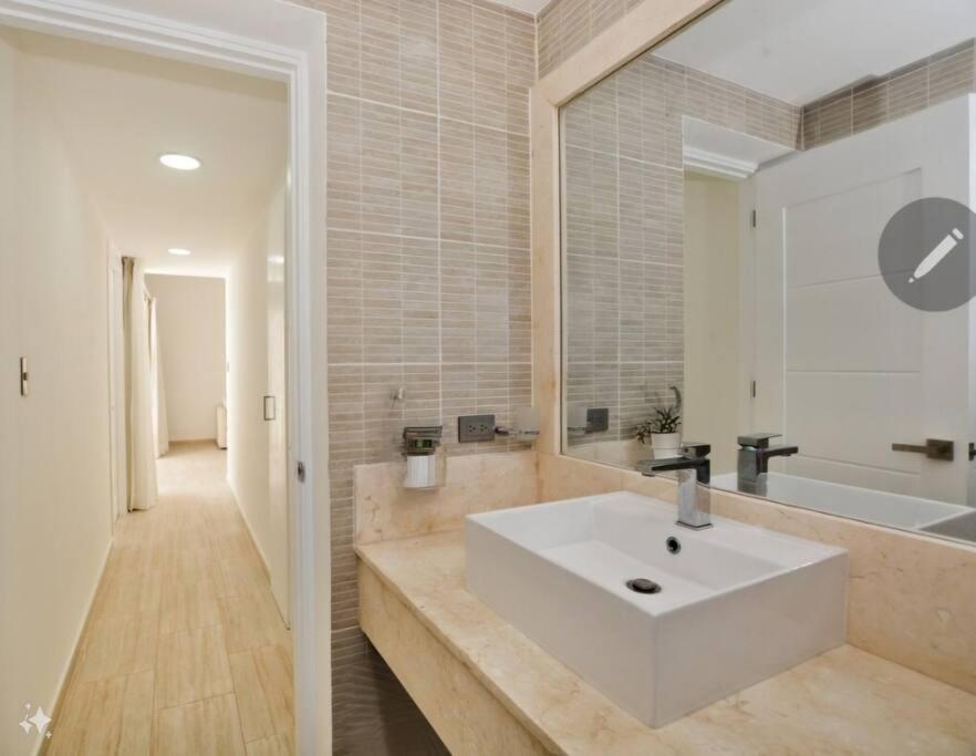 Apartamento !!!new !!!charming 2-2 Penthouse 2- 3 Min Walking To Bavaro Beach, El Cortecito- Solo A 2- 3 Min Caminando De La Playa Punta Cana