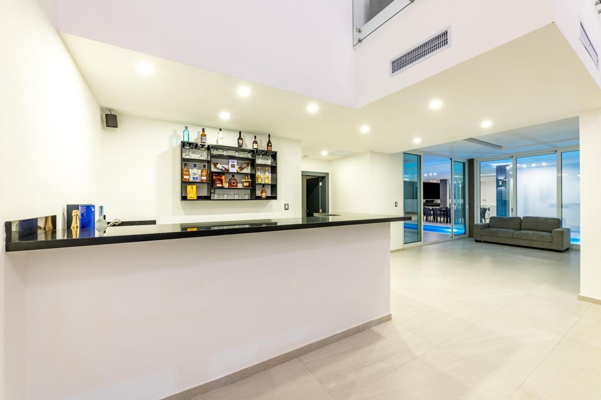 Villa Modern Brand New With Pool, Jacuzzi, Chef At Cocotal Golf & Country Club Punta Cana