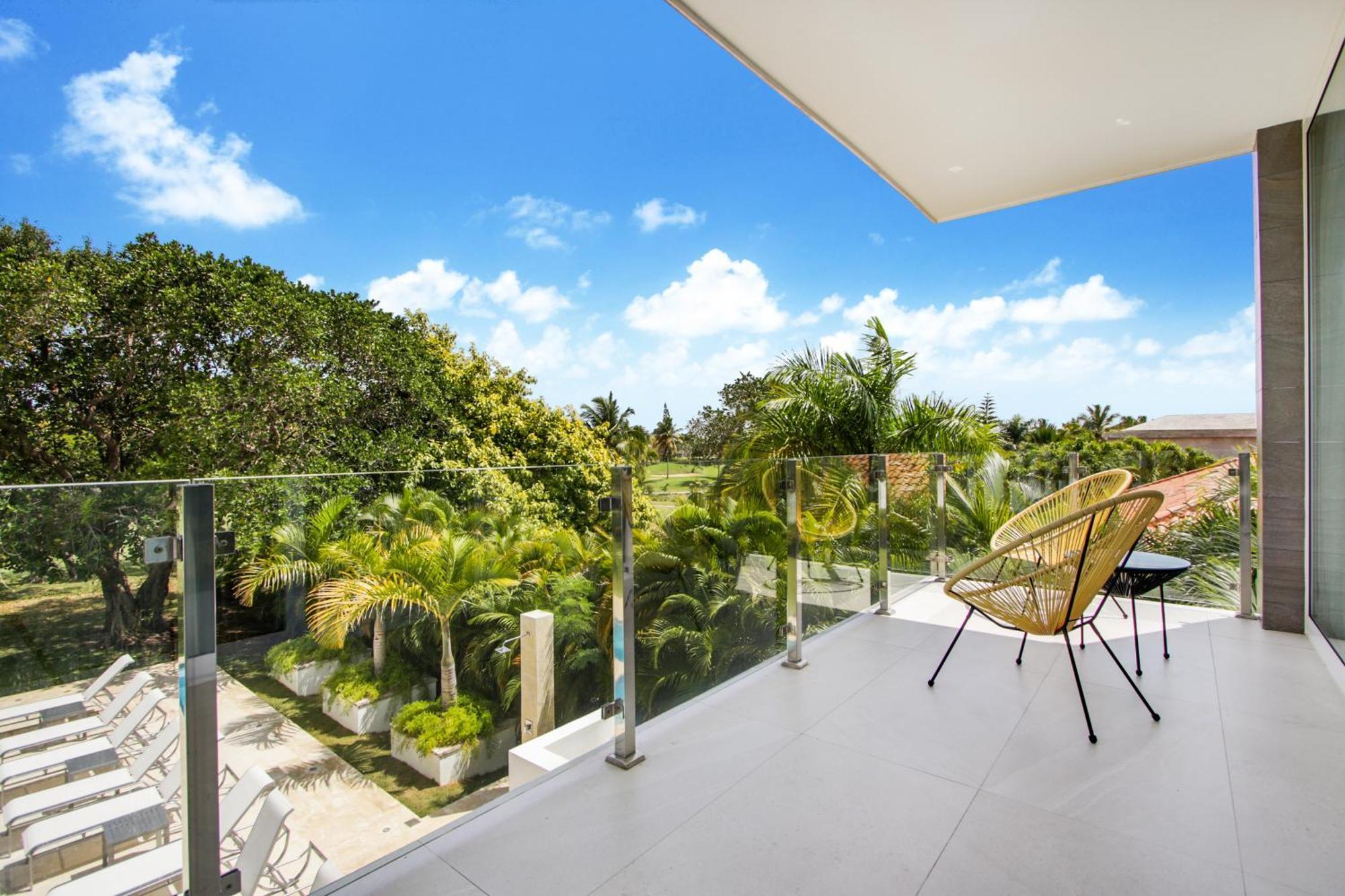 Modern Brand New With Pool, Jacuzzi, Chef At Cocotal Golf & Country Club Villa