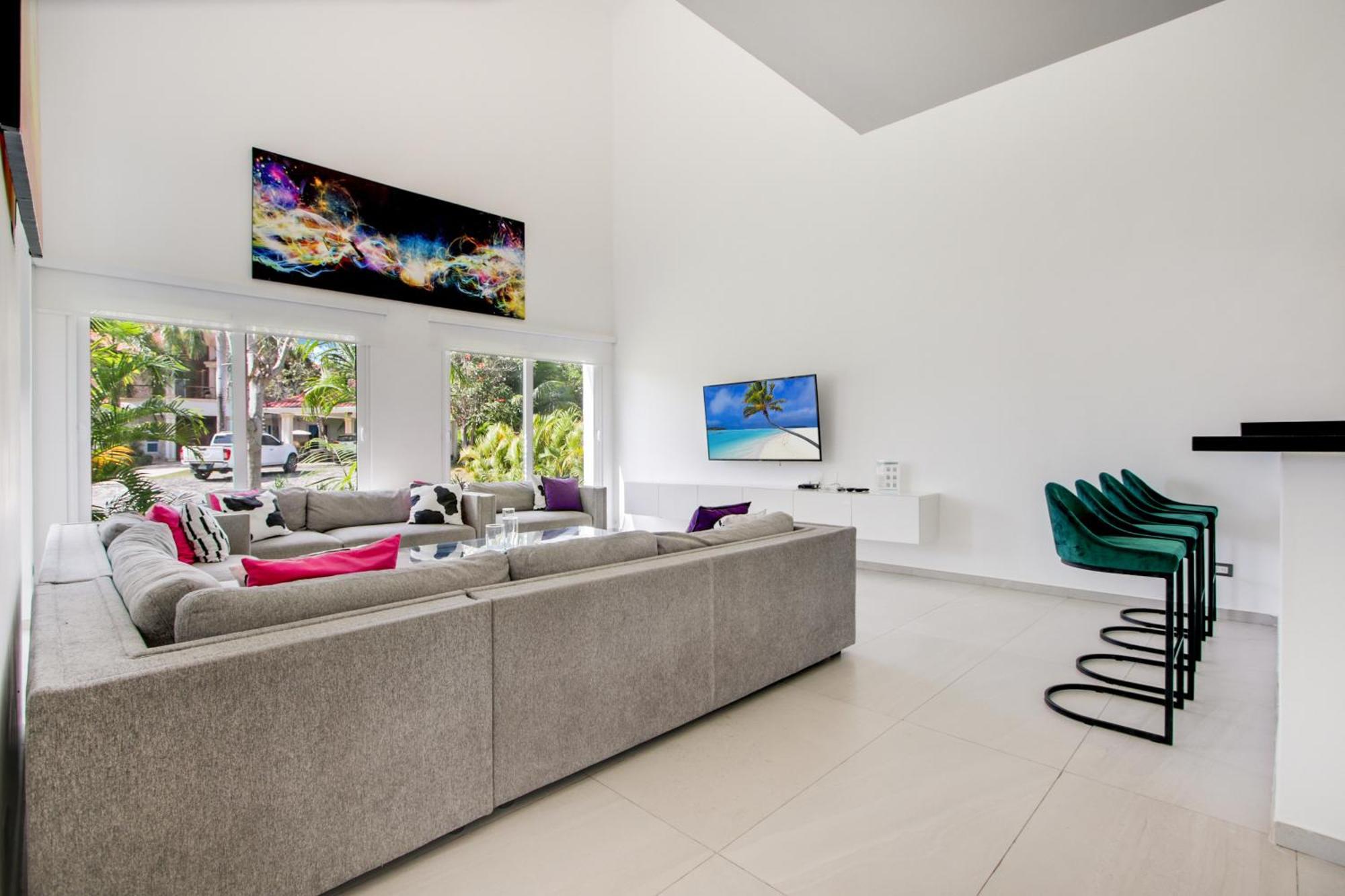 Modern Brand New With Pool, Jacuzzi, Chef At Cocotal Golf & Country Club