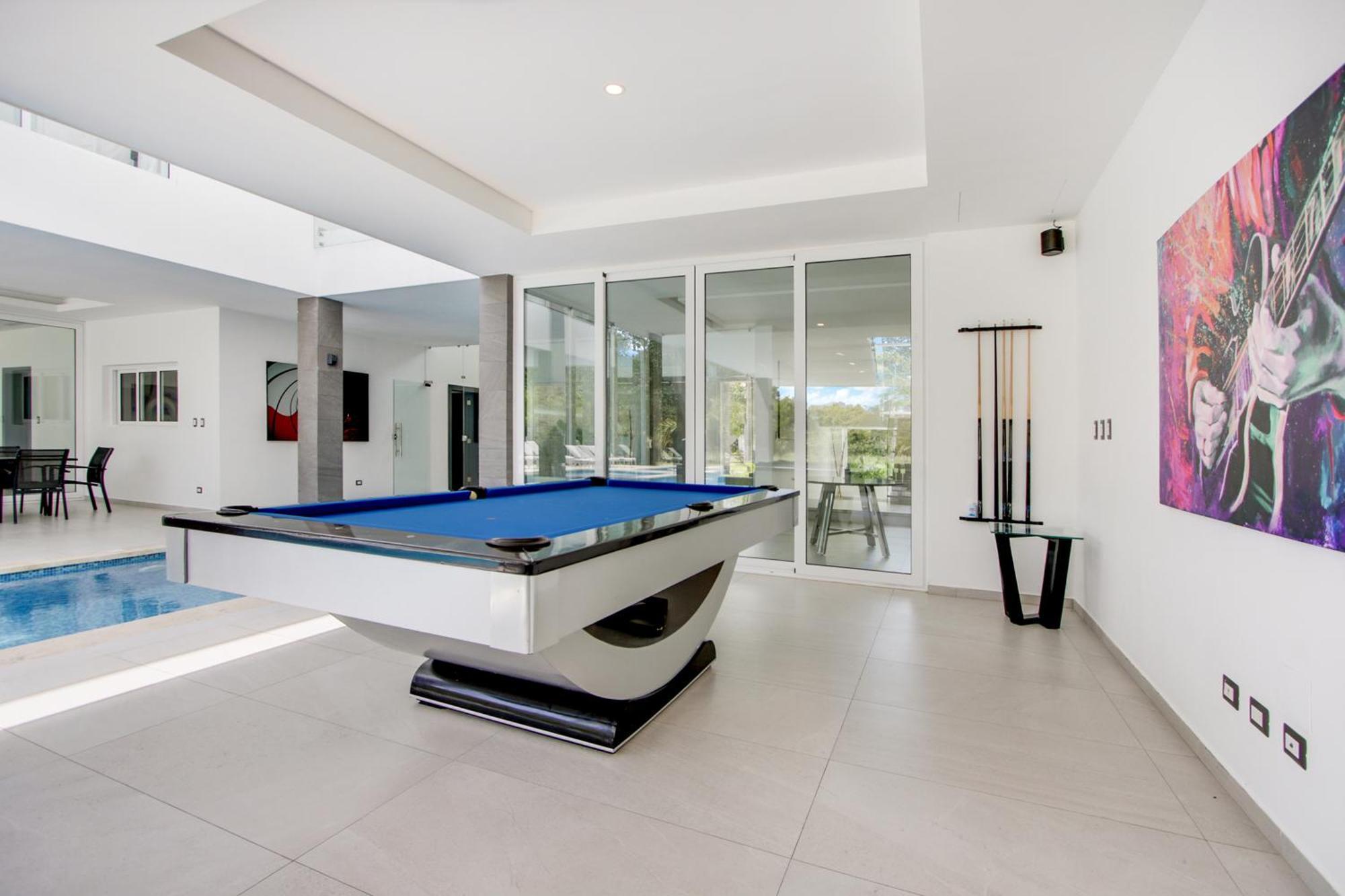 Modern Brand New With Pool, Jacuzzi, Chef At Cocotal Golf & Country Club * Punta Cana